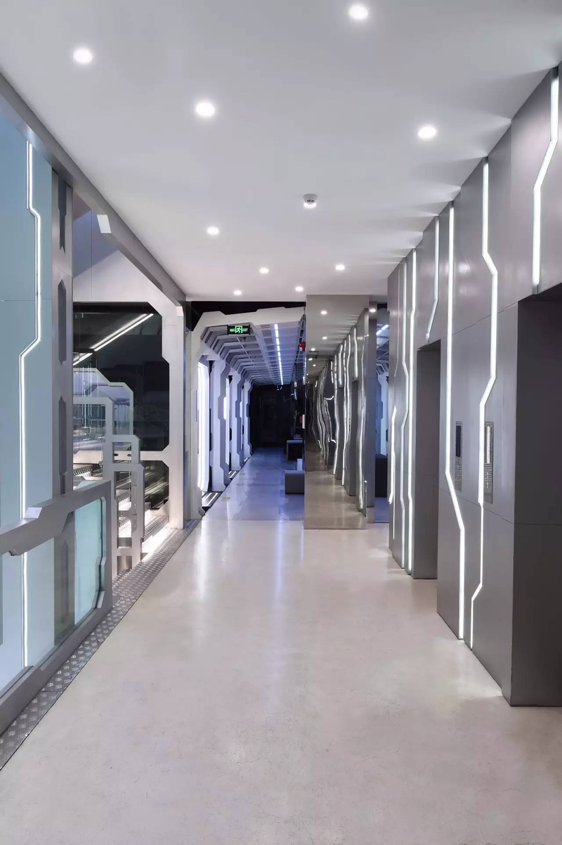 Illustration for article titled Chinese Esports Team Has An Amazing Training FacilityÂ